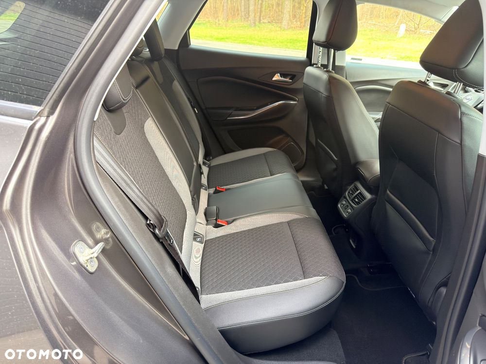 Opel Grandland X 1.2 Start/Stop Business INNOVATION - 24