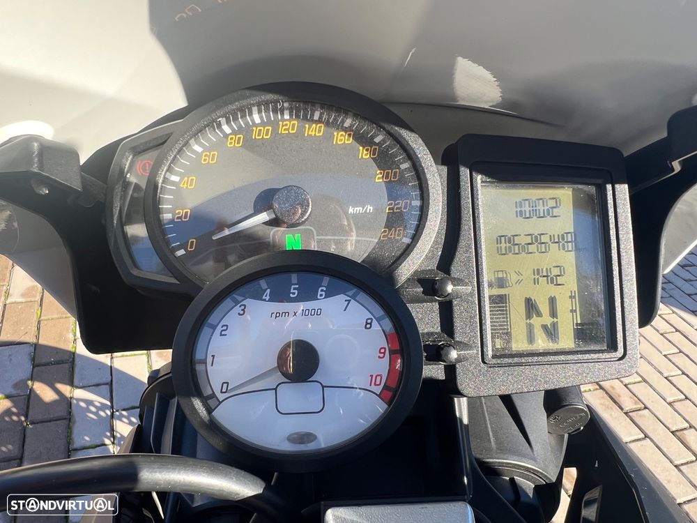 BMW F 800 R A - 9