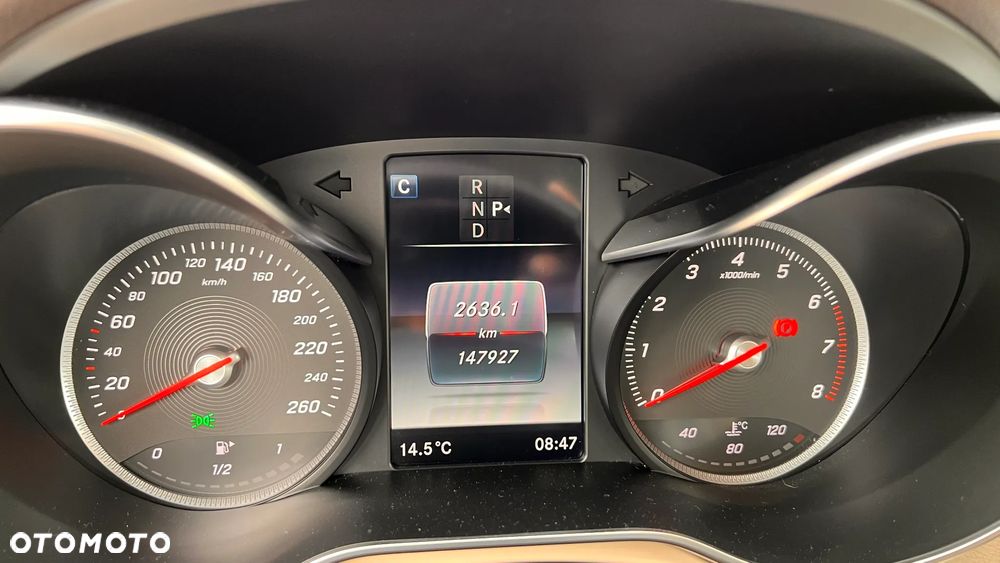 Mercedes-Benz Klasa C 200 4-Matic 7G-TRONIC - 26