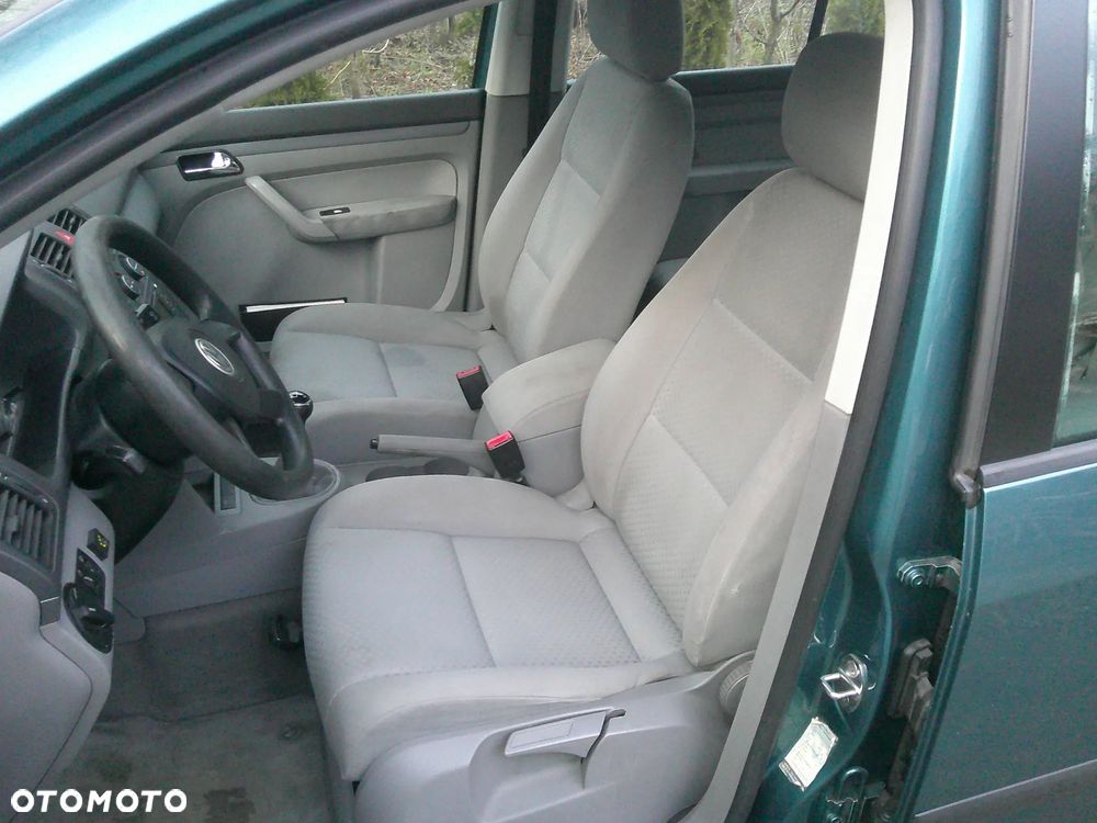 Volkswagen Touran 1.6 - 14