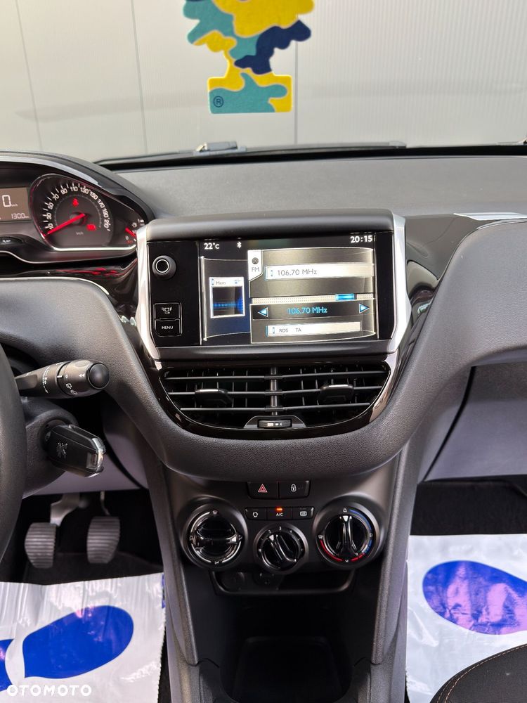 Peugeot 208 PureTech 82 Start & Stop Allure - 25