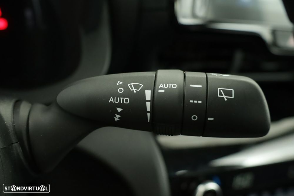 Toyota Yaris Cross 1.5 HDF Comfort - 17