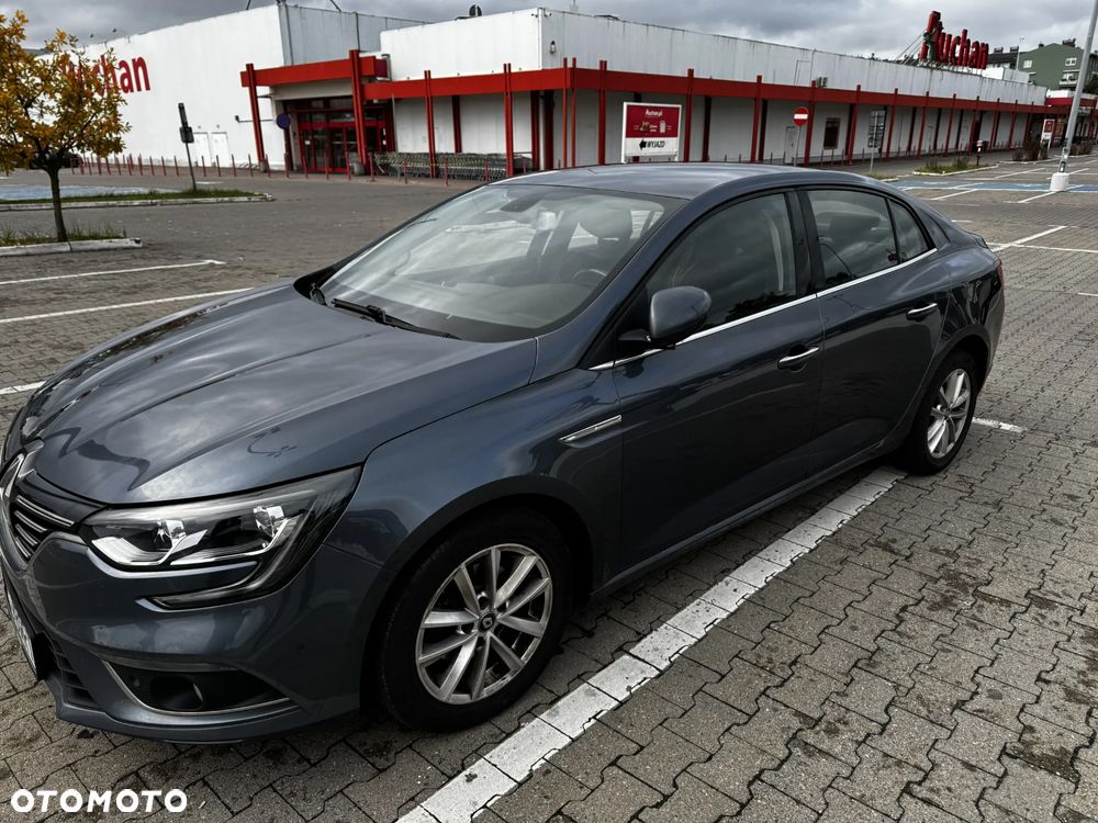 Renault Megane 2019 photo 2