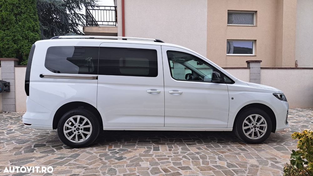 Ford Tourneo Connect 2.0L EcoBlue LWB Titanium - 9