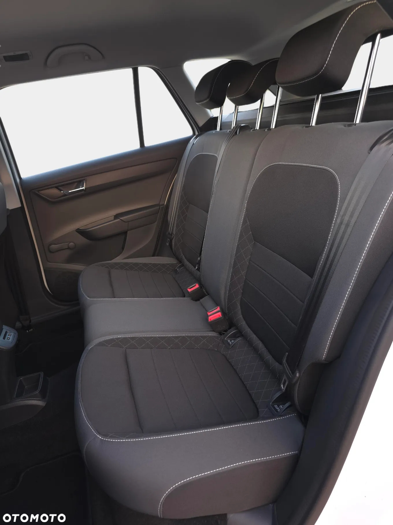 Skoda Fabia 1.0 Ambition - 13