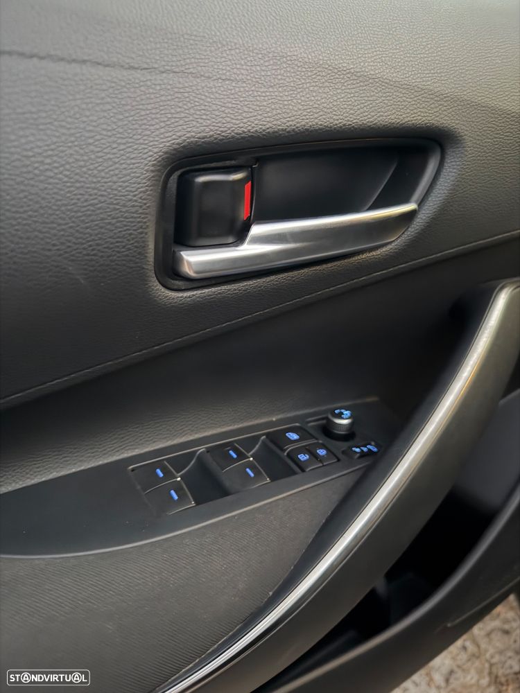 Toyota Corolla - 14