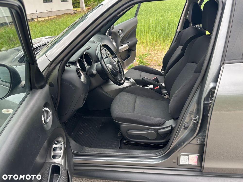 Nissan Juke 1.6 Visia - 28