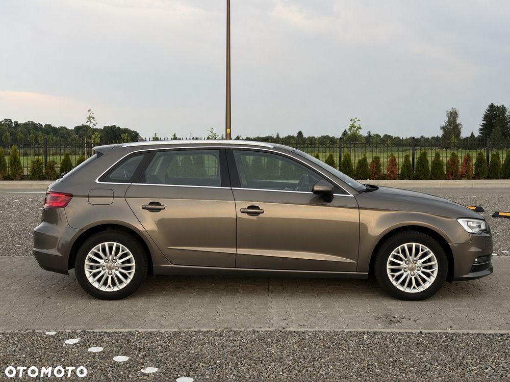 Audi A3 Sportback 1.2 TFSI S tronic S line Sportpaket - 6