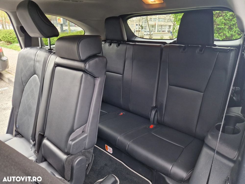 Toyota Highlander 2.5 L Dynamic Force 248CP Luxury Pearly - 11