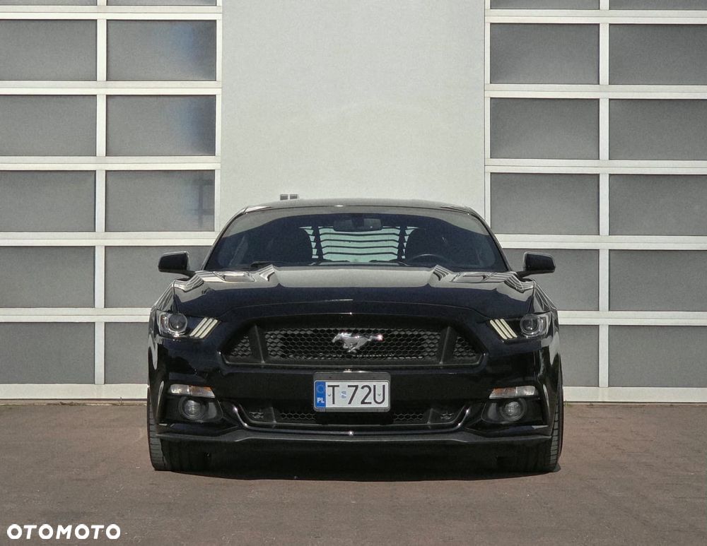 Ford Mustang 5.0 V8 GT - 2