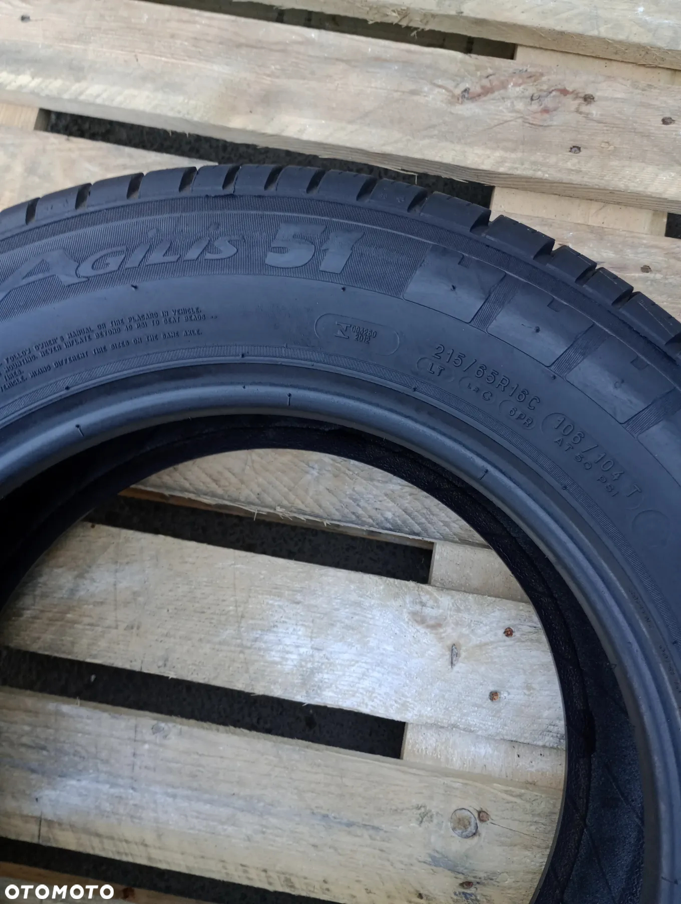 OPONA ZIMOWA WZMACNIANA 1x  215/65 R16C 106/104T MICHELIN AGILIS S1 - 6