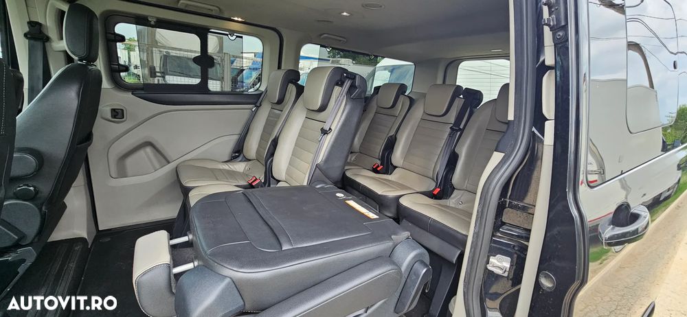 Ford Tourneo Custom - 6