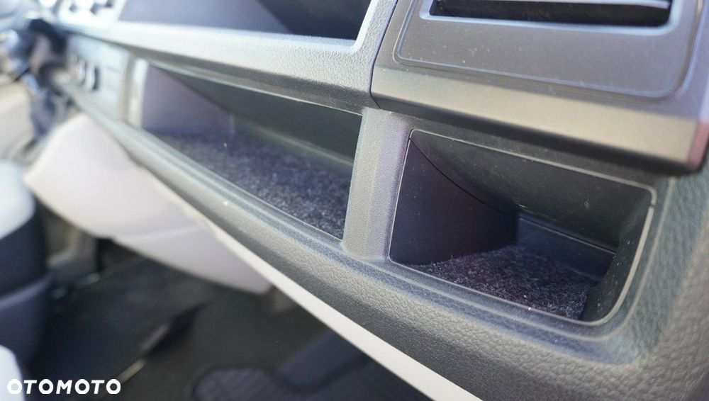 Volkswagen Transporter L2H1 - 15