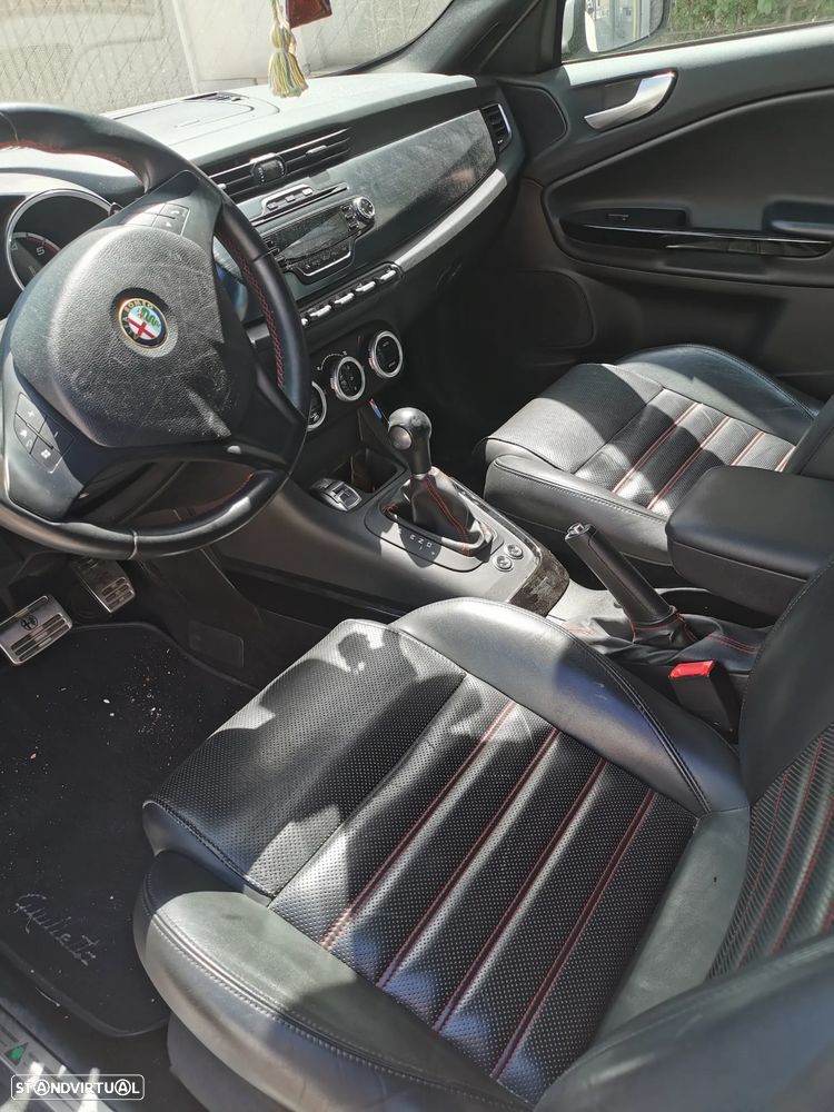 Alfa Romeo Giulietta - 13
