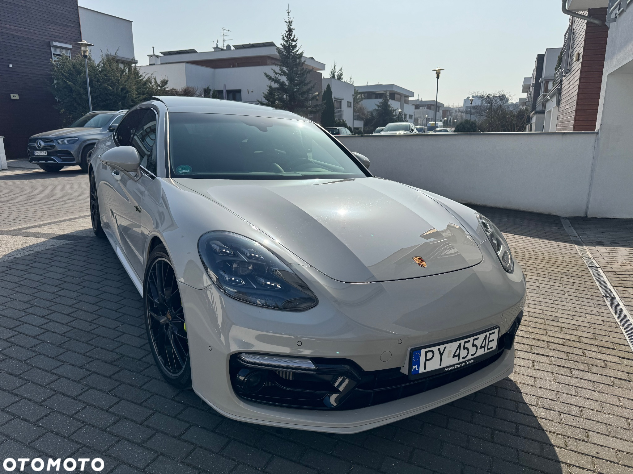 Porsche Panamera 4S E-Hybrid Sport Turismo - 17