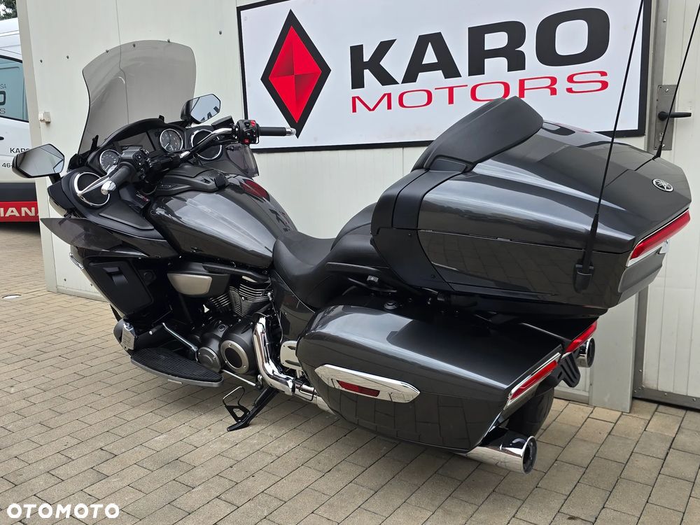 Yamaha Venture - 7