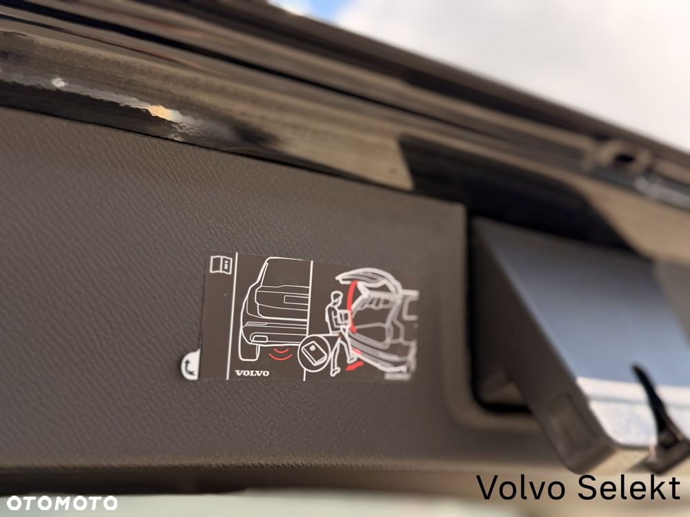 Volvo XC 90 - 35