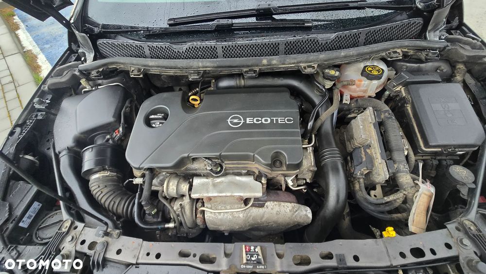 Opel Astra 1.4 T Enjoy - 15