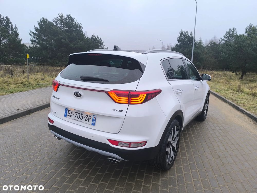 Kia Sportage - 15
