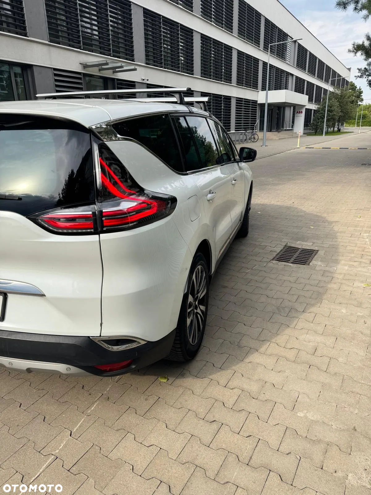 Renault Espace 1.6 TCE Initiale Paris EDC 7os - 26