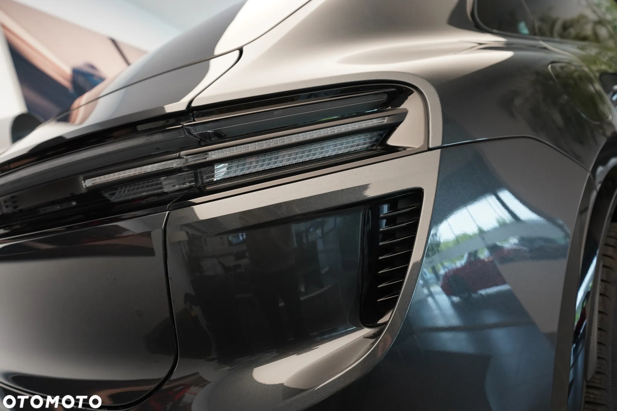 Porsche Macan Turbo 100kWh - 36