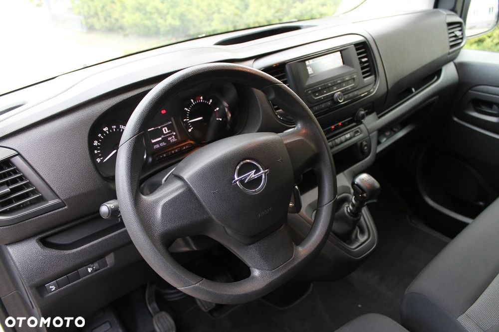 Opel Vivaro - 23