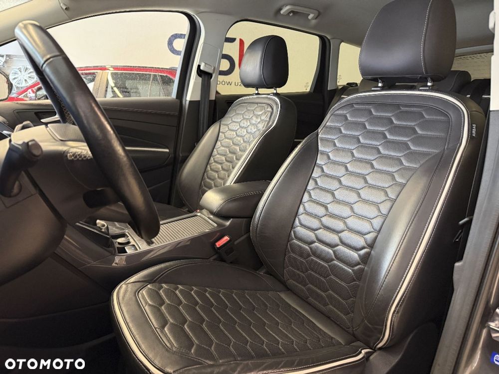 Ford Kuga 2.0 TDCi 4x4 Vignale - 18