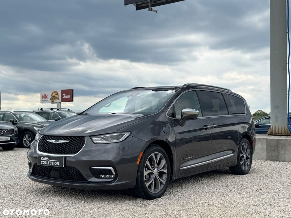 Chrysler Pacifica - 9