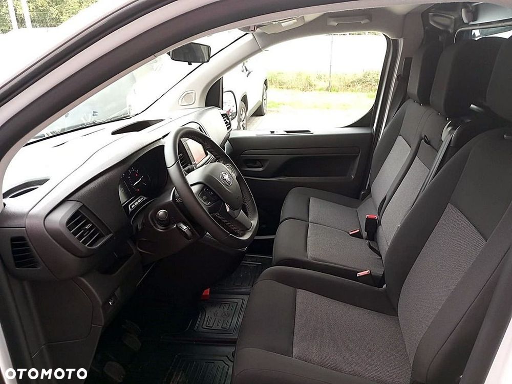 Toyota PROACE - 12