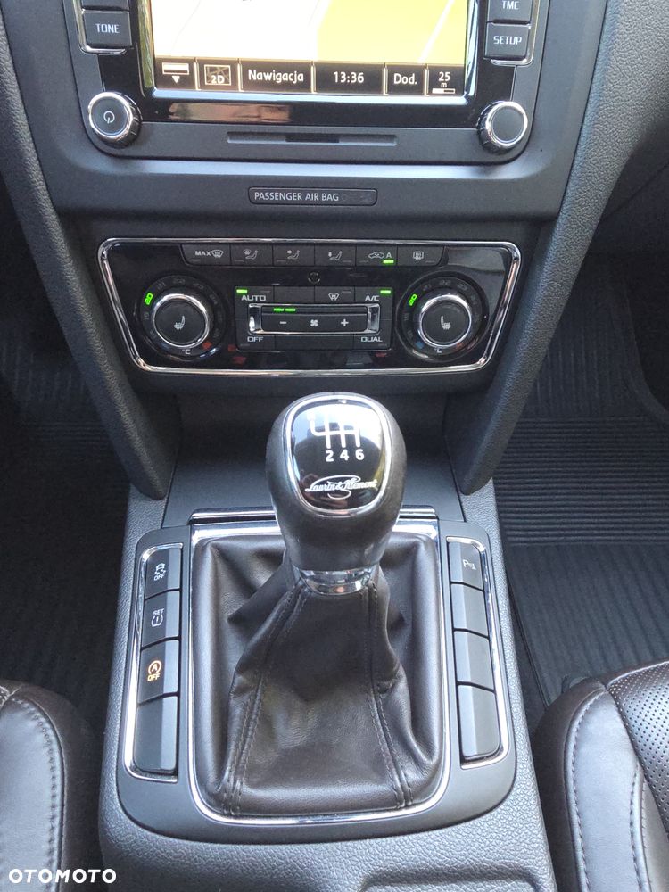Skoda Superb 2.0 TDI L&K - 20