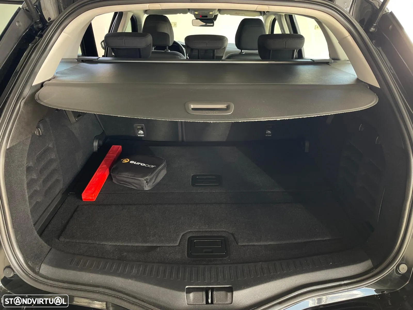 Renault Mégane Sport Tourer 1.5 Blue dCi Techno EDC - 42