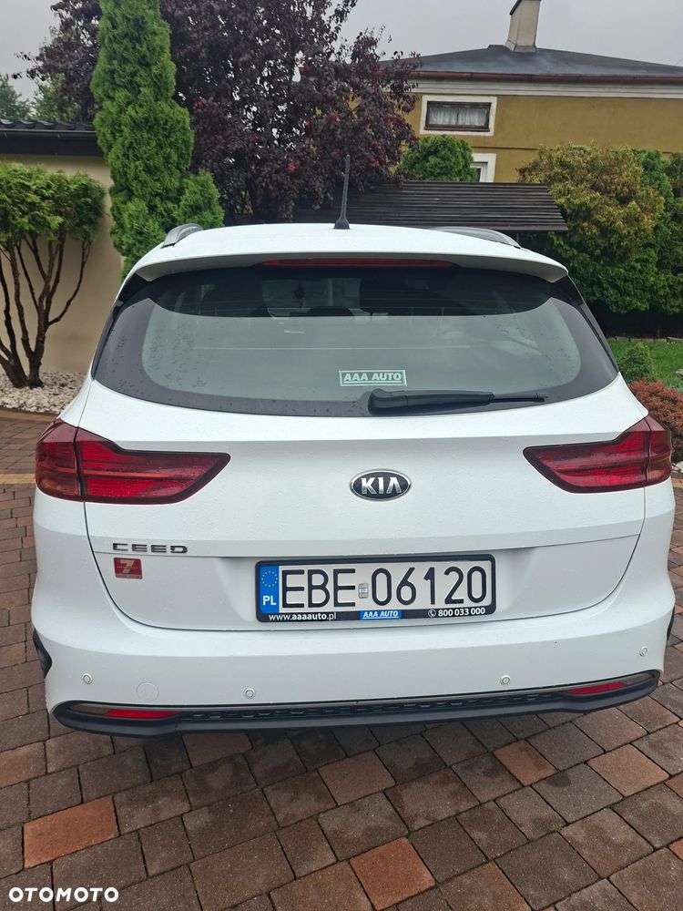 Kia Ceed 1.4 T-GDI S - 22