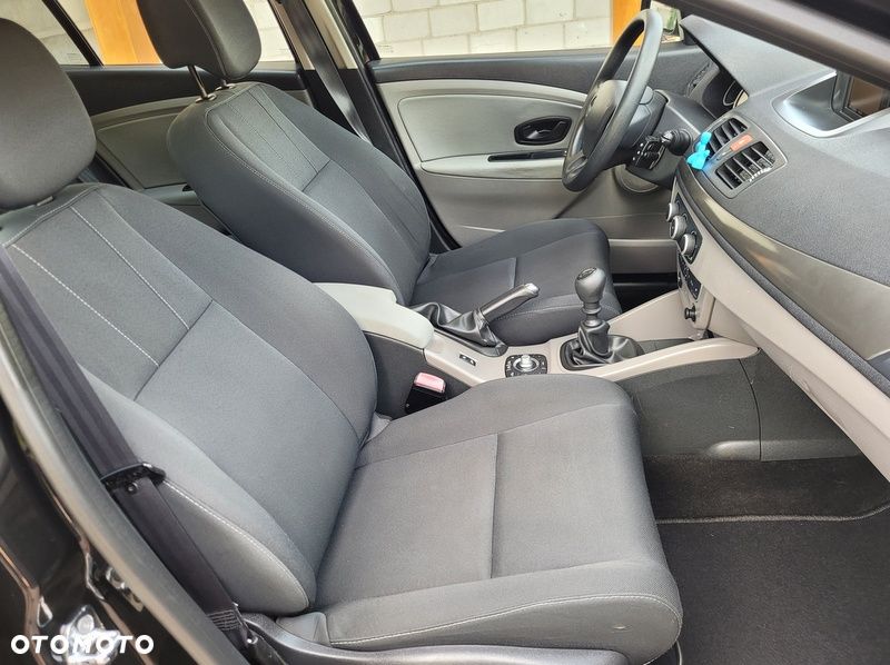 Renault Megane - 30