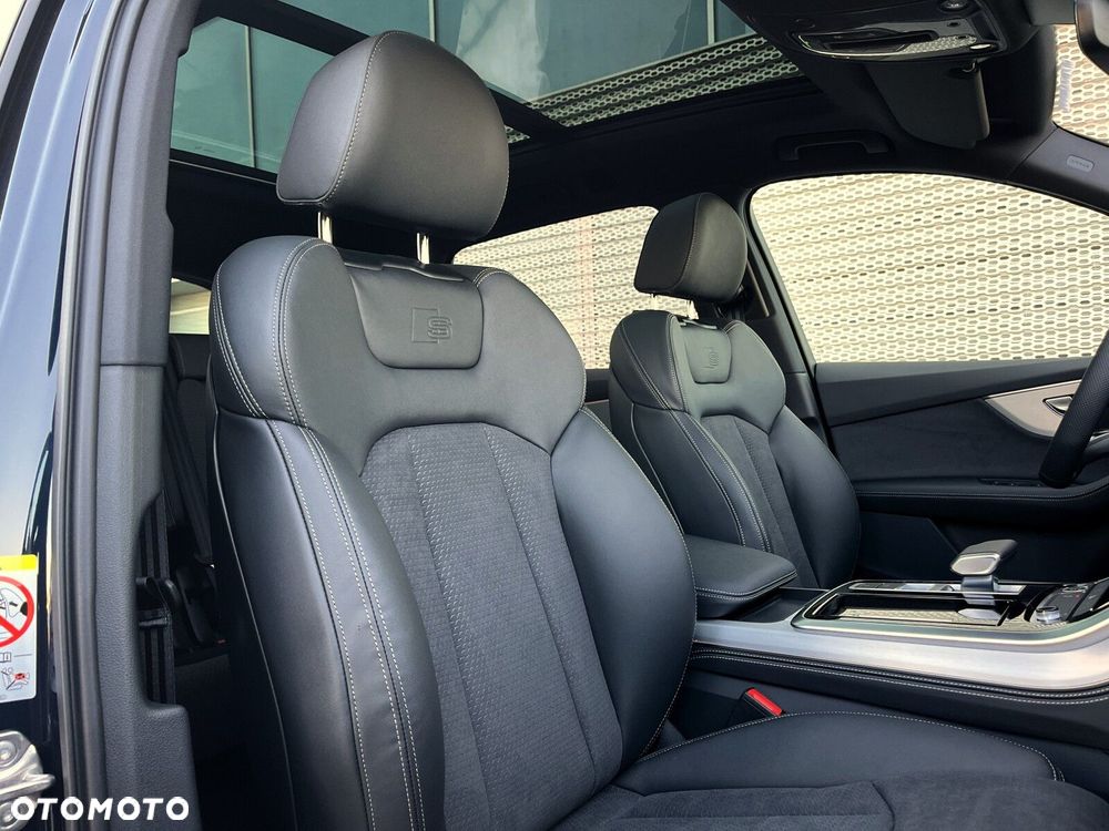 Audi Q7 - 25