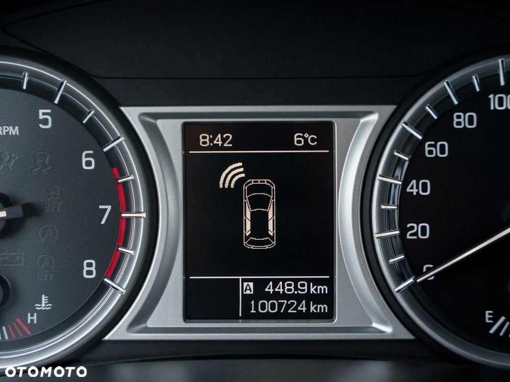 Suzuki Vitara 1.6 Premium 2WD - 29