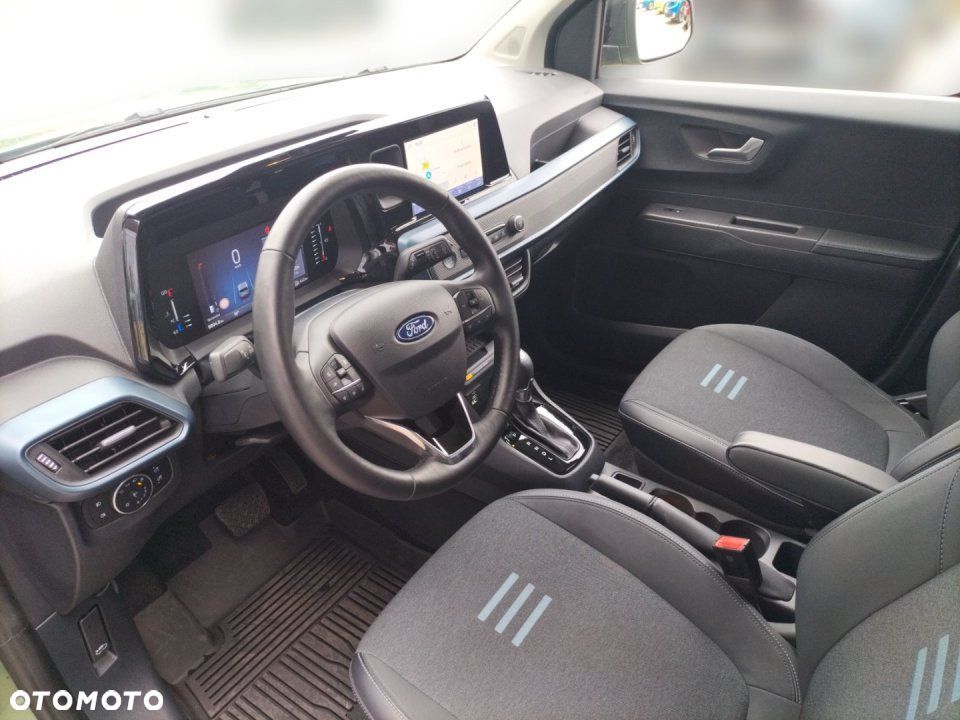 Ford Tourneo Courier - 10