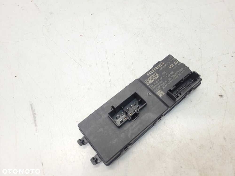 MODUŁ STEROWNIK KLAPY BAGAŻNIKA AUDI Q4 E-TRON 4KE959107A - 2