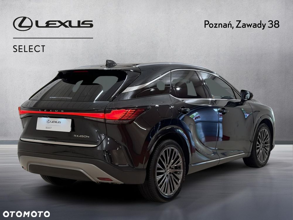 Lexus RX 450h+ Omotenashi - 2
