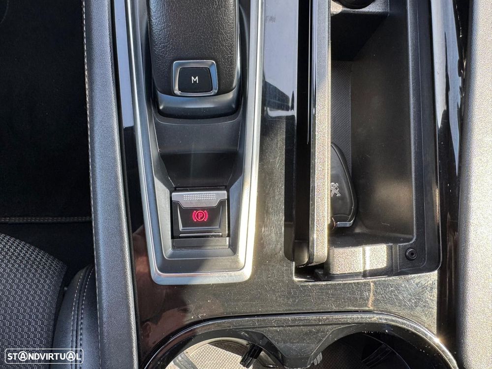 Peugeot 508 SW 1.5 BlueHDi GT EAT8 - 24