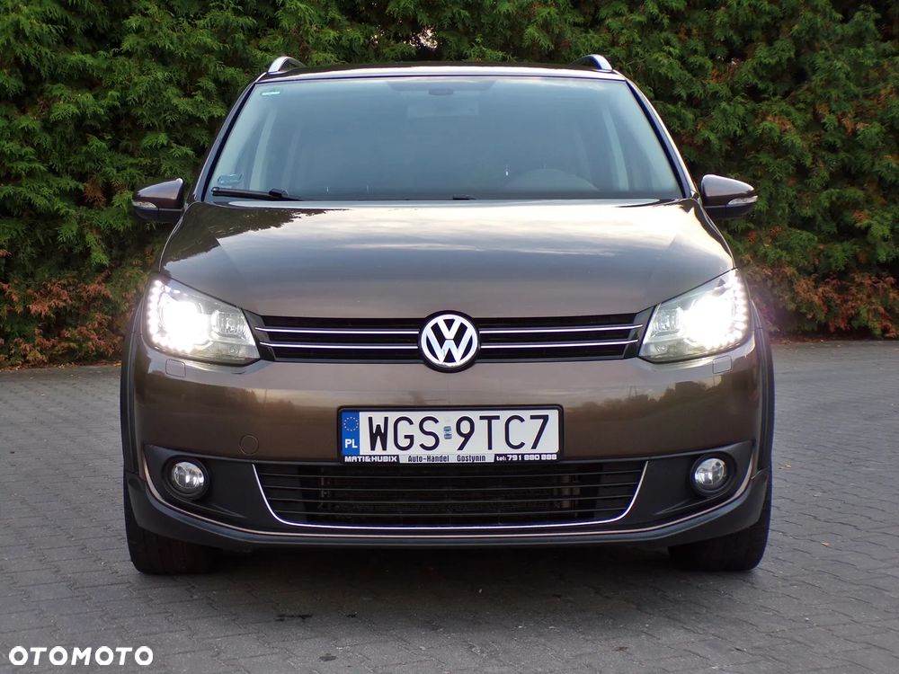 Volkswagen Touran 2.0 TDI DPF DSG Cross - 6