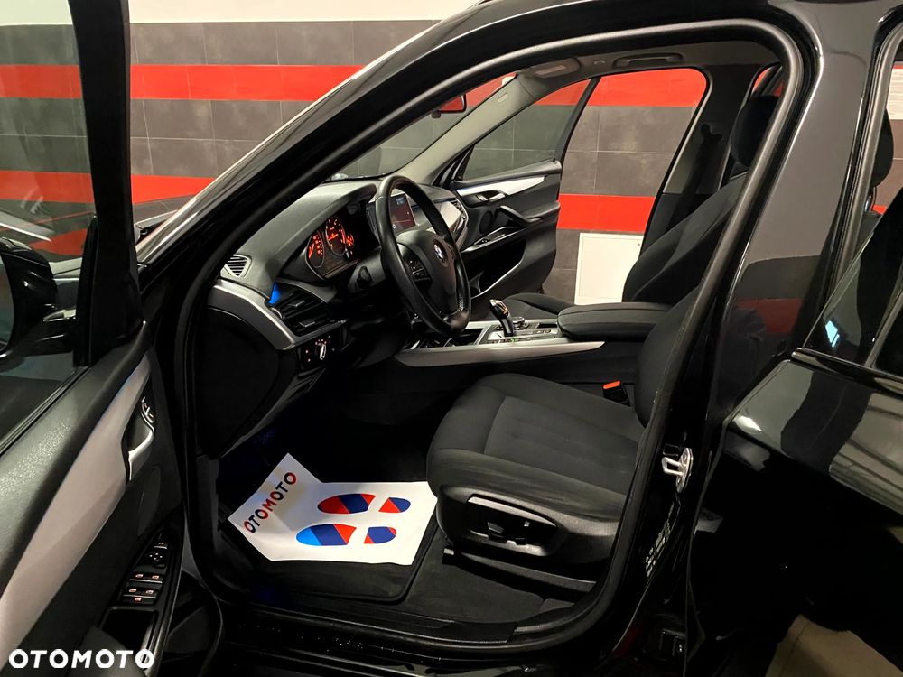 BMW X5 xDrive30d - 16