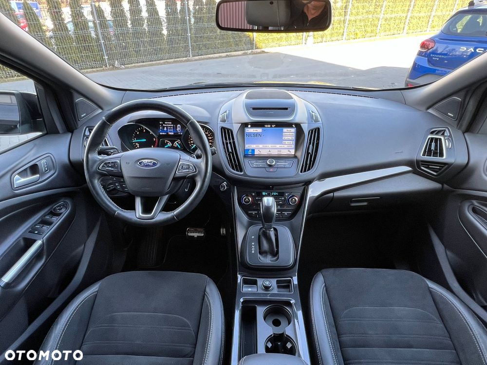 Ford Kuga 2.0 TDCi 4x4 ST-Line - 13