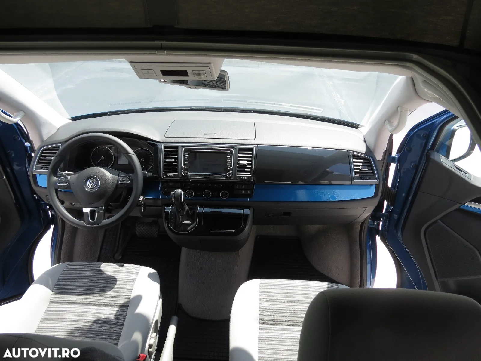 Volkswagen California - 12