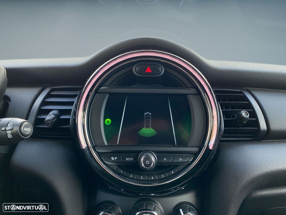 MINI 5 Portas Cooper D - 10