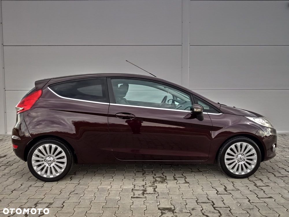 Ford Fiesta 1.4 Titanium EU5 - 11