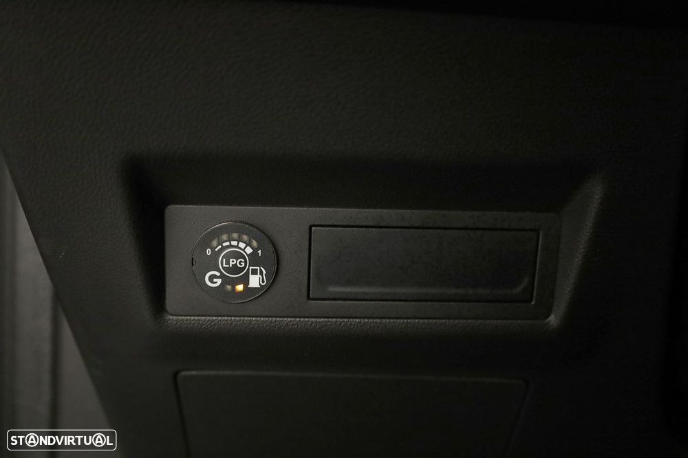 Renault Captur 1.0 TCe Techno Bi-Fuel - 21