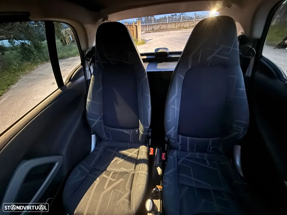 Smart ForTwo Coupé 0.8 cdi Passion 45 - 13