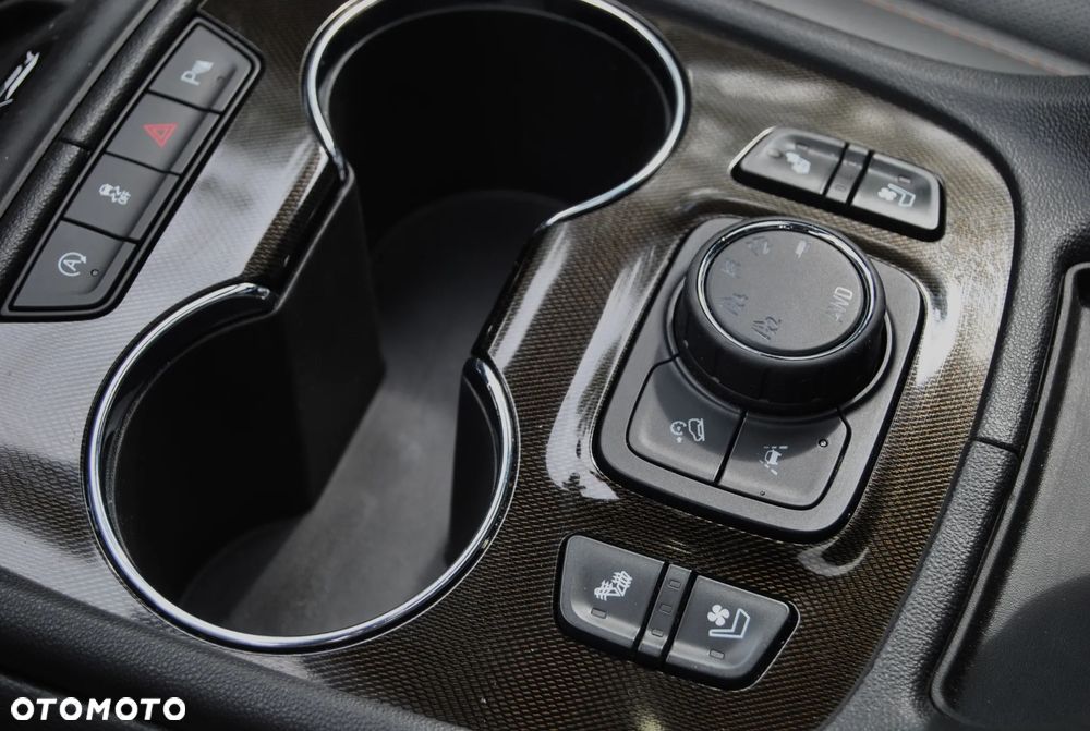 GMC Acadia - 15