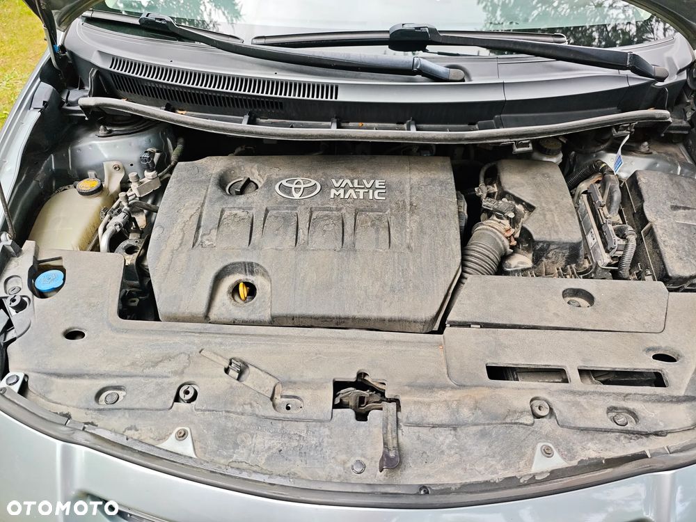Toyota Auris 1.6 Sol - 10