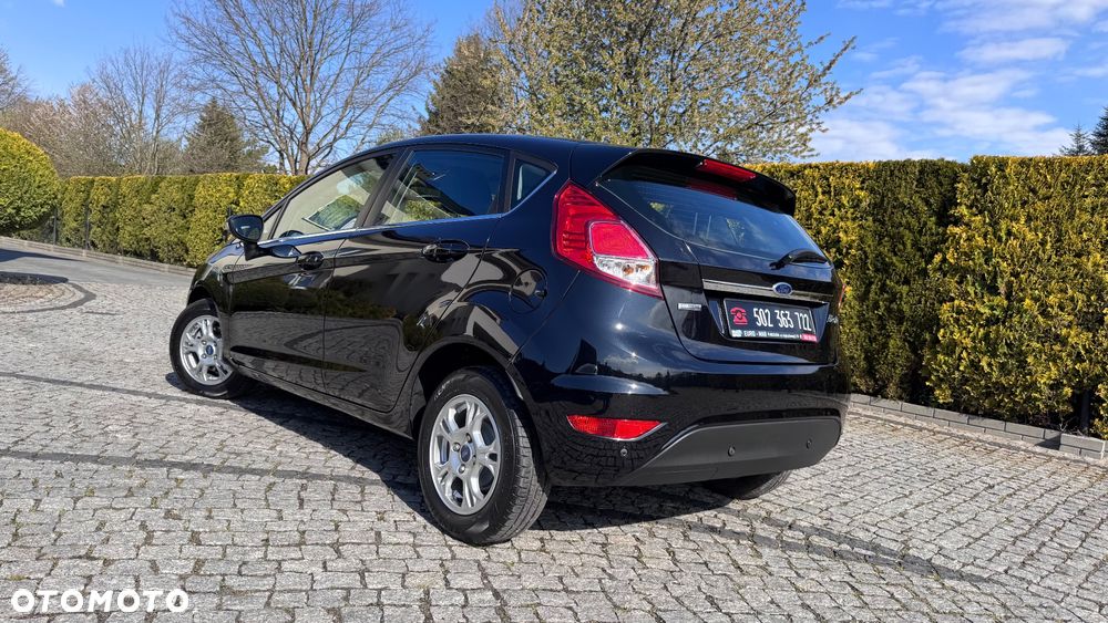 Ford Fiesta 1.6 TDCi Titanium - 24